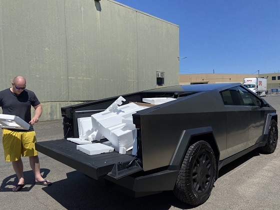 waste-foam-collected-by-Tesla-cybertruck